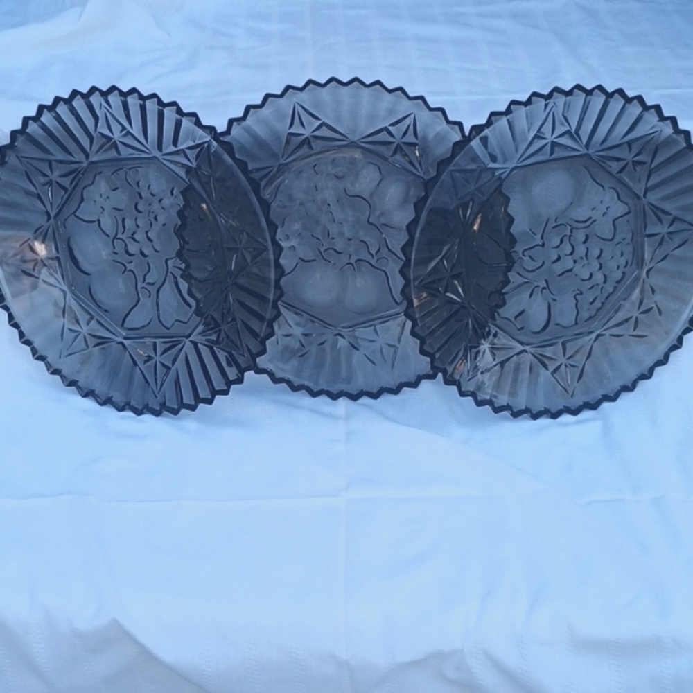 Set of 3 iridescent smoky gray carnival glass